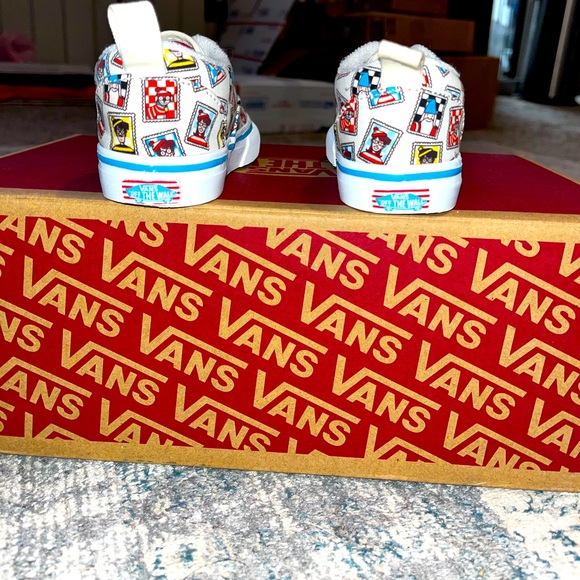 **SOLD** Vans X Waldo Collaboration (White/Multi-color), TD Size 6.5C - $30 - Picture 10 of 12